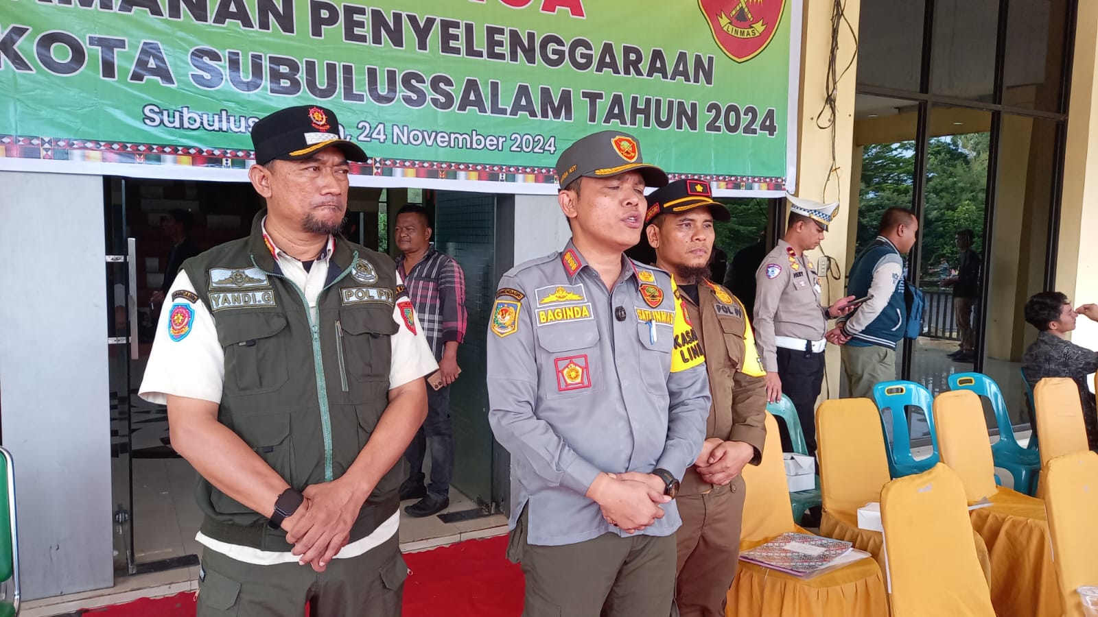 Siaga Pengamanan Pemko Subulussalam Serahkan 320 Orang Satlinmas ke KIP