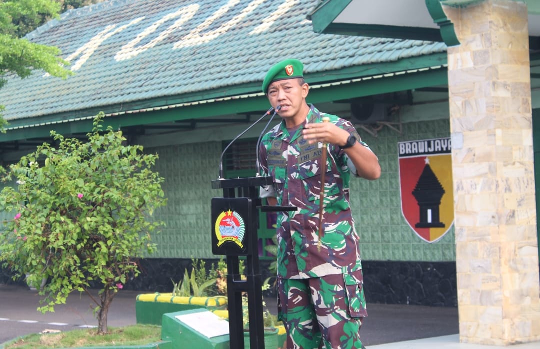 Dandim Pimpin Apel Kesiapan Sambut Pelaksanaan Pilkada Serentak 2024 Kota Surabaya