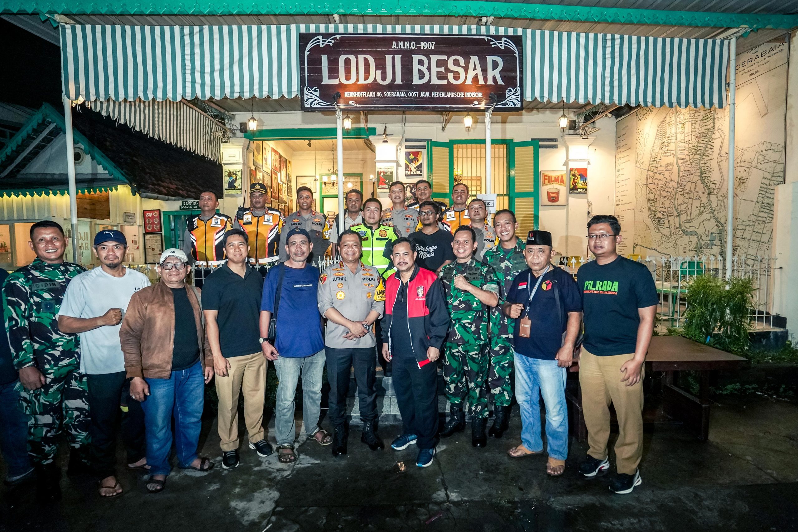 Kapolrestabes bersama Forkopimda Surabaya Pastikan Kesiapan TPS untuk Pilkada Serentak 2024 Aman