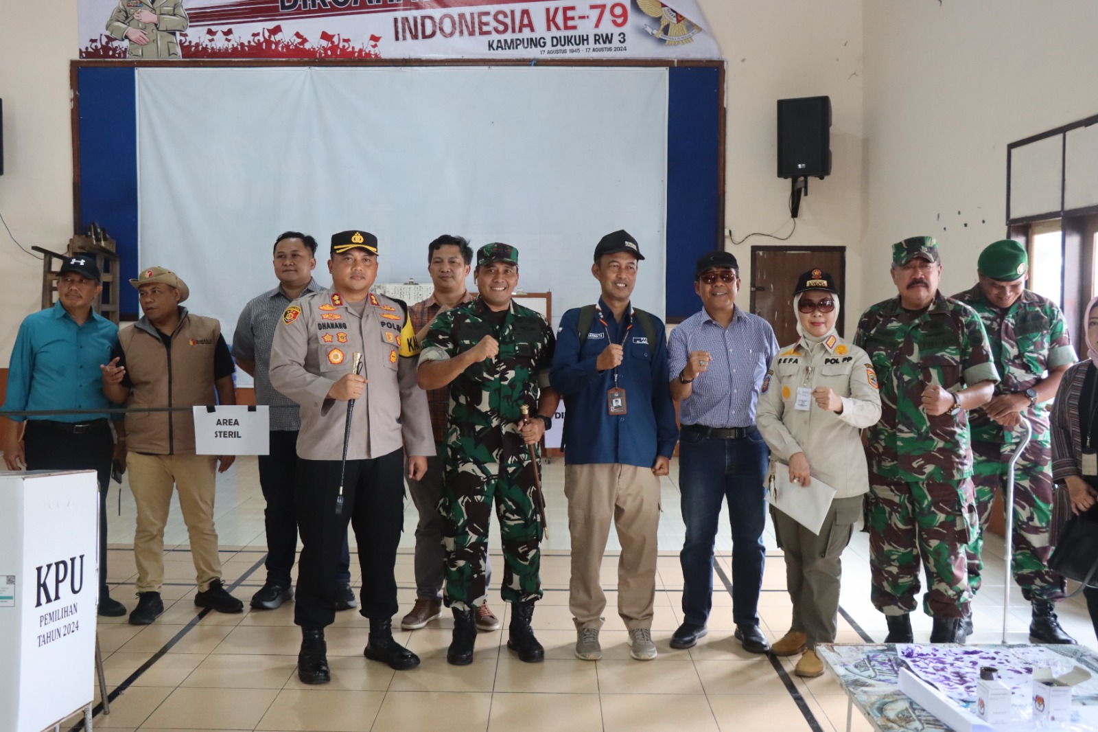 Kapolres Bersama Forkompinda, KPU, dan Bawaslu Pantau Pelaksanaan Pemungutan Suara di Kota Magelang