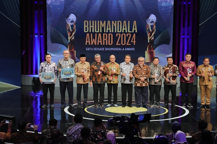 PEMKOT CIMAHI RAIH PENGHARGAAN BHUMANDALA AWARDS 2024