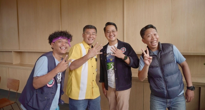 Live Tiktok Bareng Erwan, Adhitya Yudistira Bangun Komunikawi Pilkada Melalui Medsos
