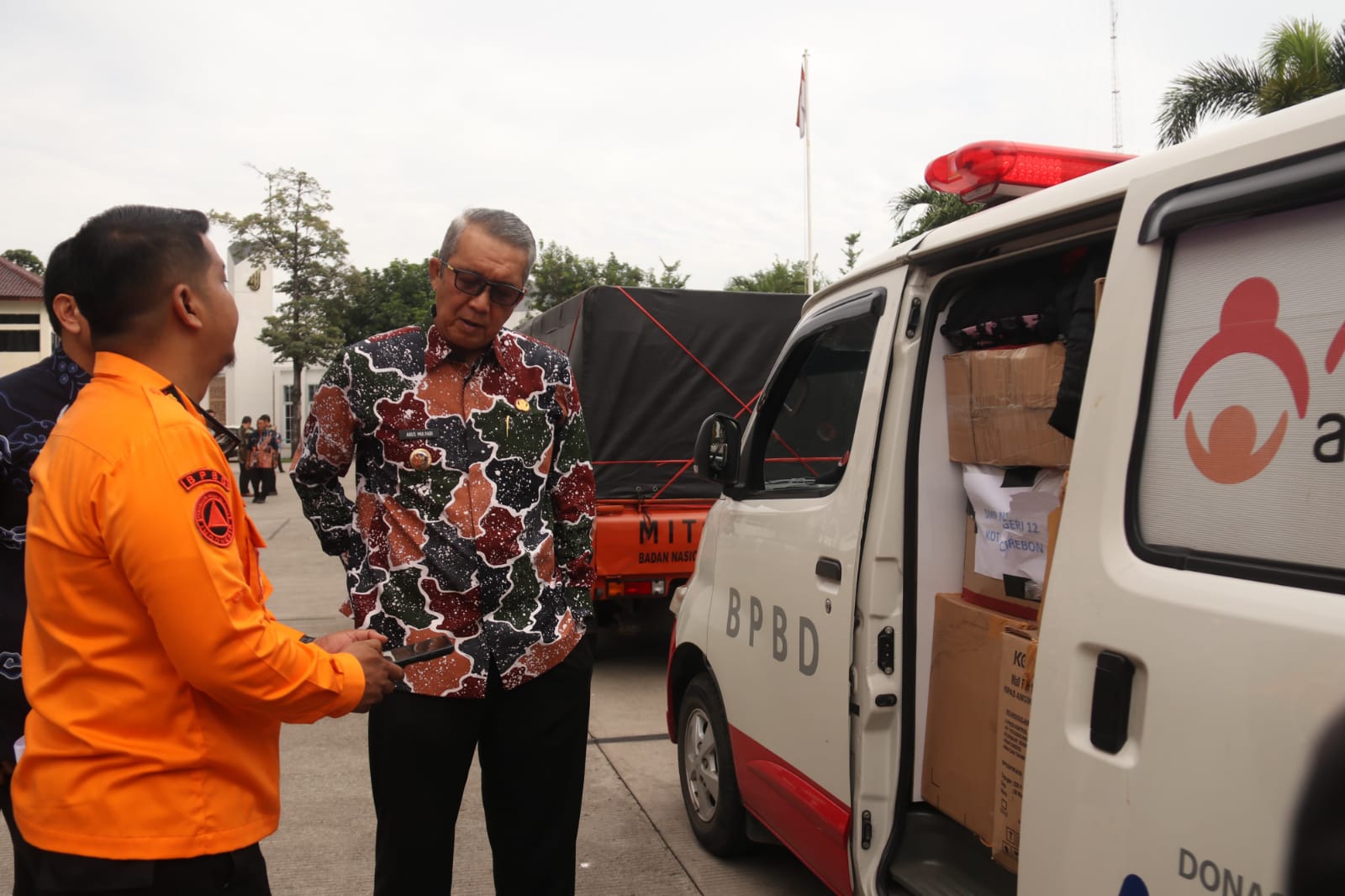 Lepas Bantuan untuk Korban Bencana di Sukabumi, Pj Wali Kota Ajak Masyarakat Berbagi dan Berempati