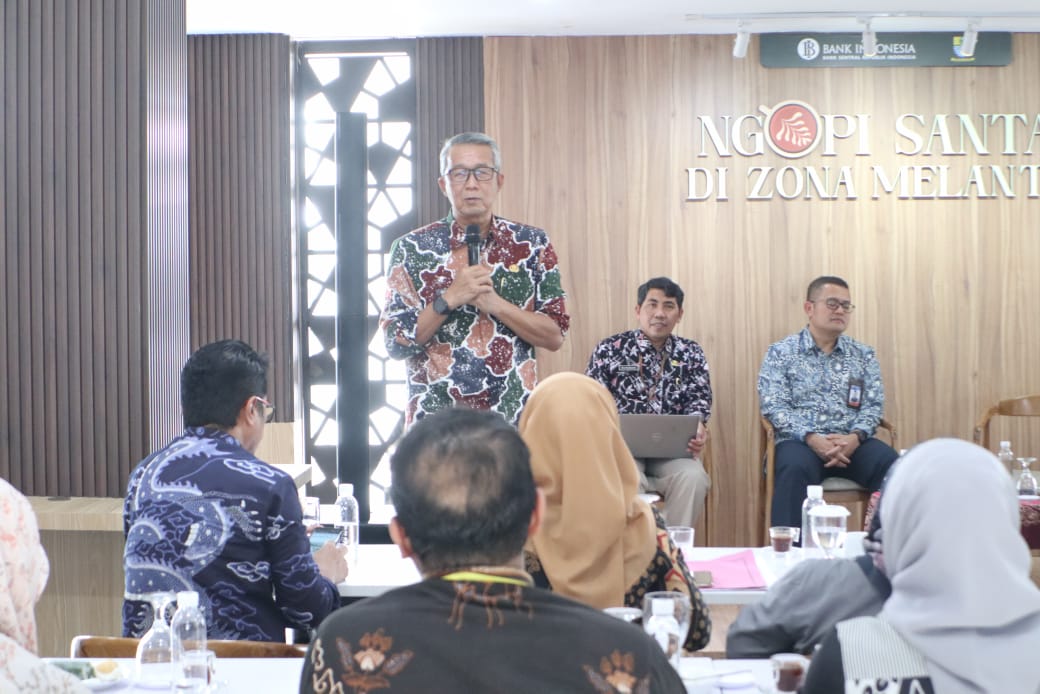 Pj Wali Kota Resmikan Zona Melantai di Balekota, Ruang Diskusi dan Kolaborasi