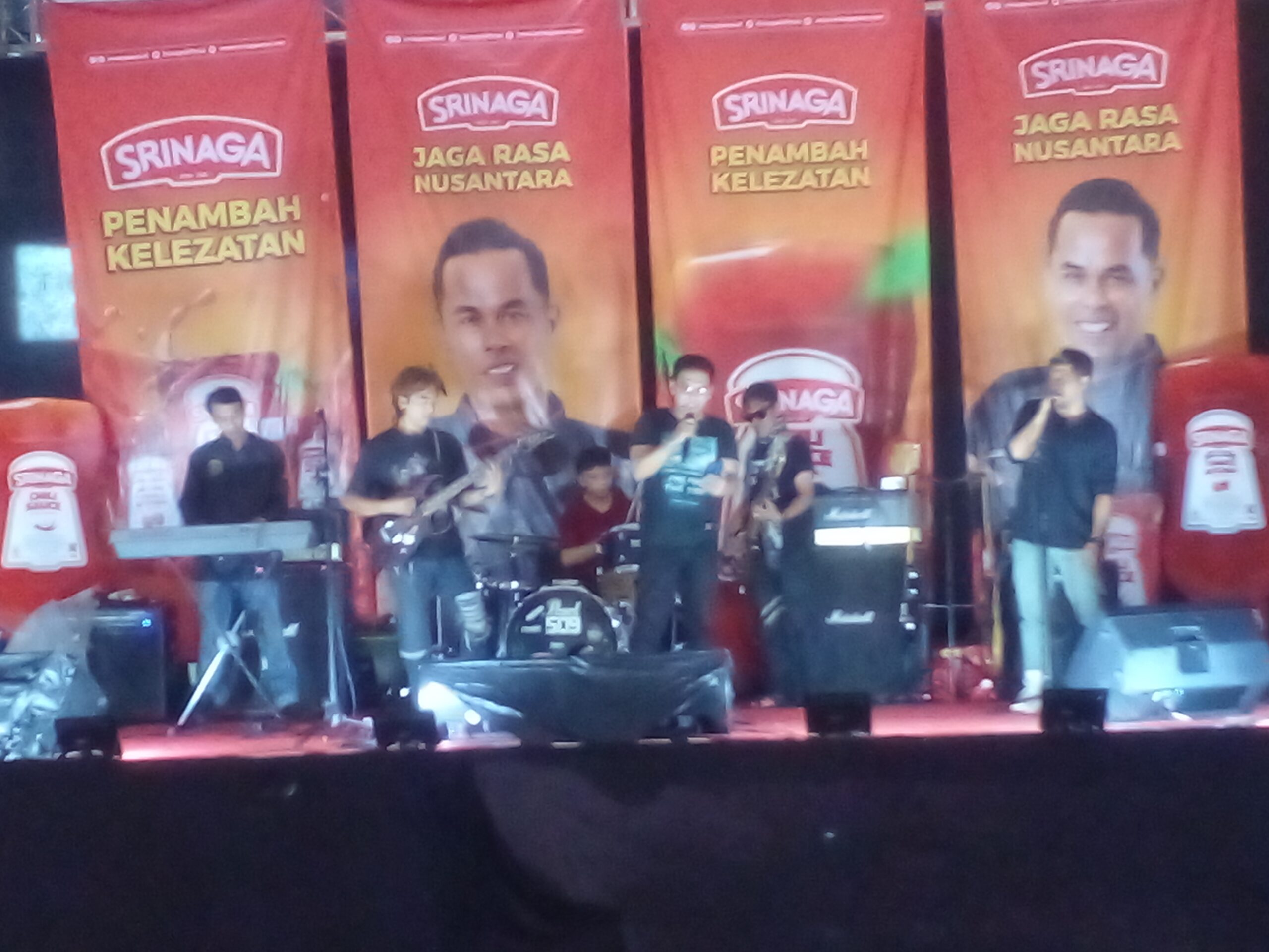Birbakum Musician Tampil Mempesona di lapang Ramayana Dalam tema Juara ,UMKM berjaya kreasi Lokal ,Eksis Global