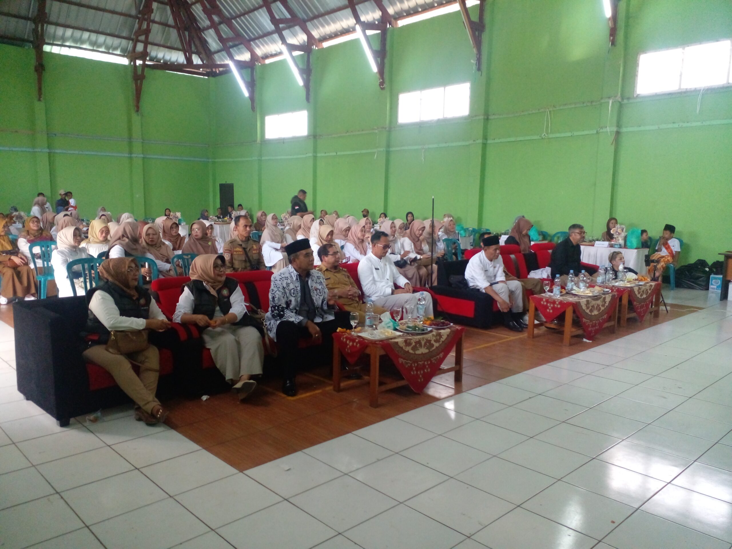 Bhakti sosial ASN PPPK PGRI Cabang Garut Kota