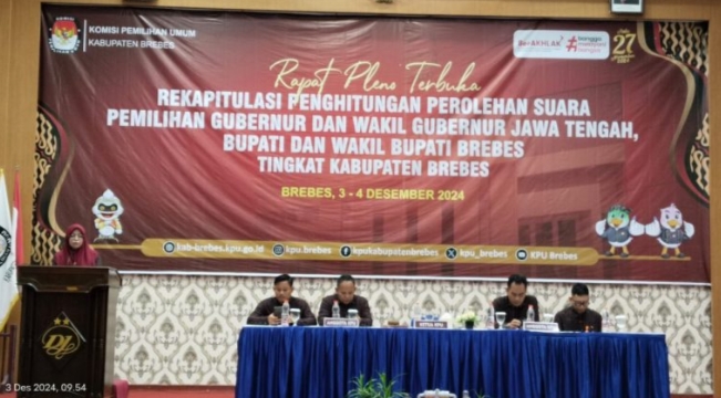 KPU Gelar Rapat Pleno Rekapitulasi Hasil Pilkada Brebes 2024