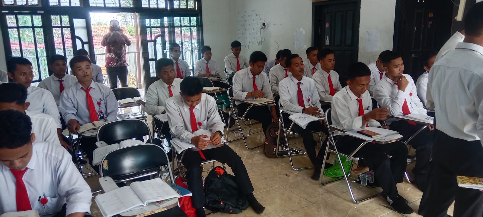 Untuk Anak Muda Ingin Bekerja Keluar Negeri Terutama Jepang Dan Merubah Nasib, LPK Sakura Indonesia Solusinya