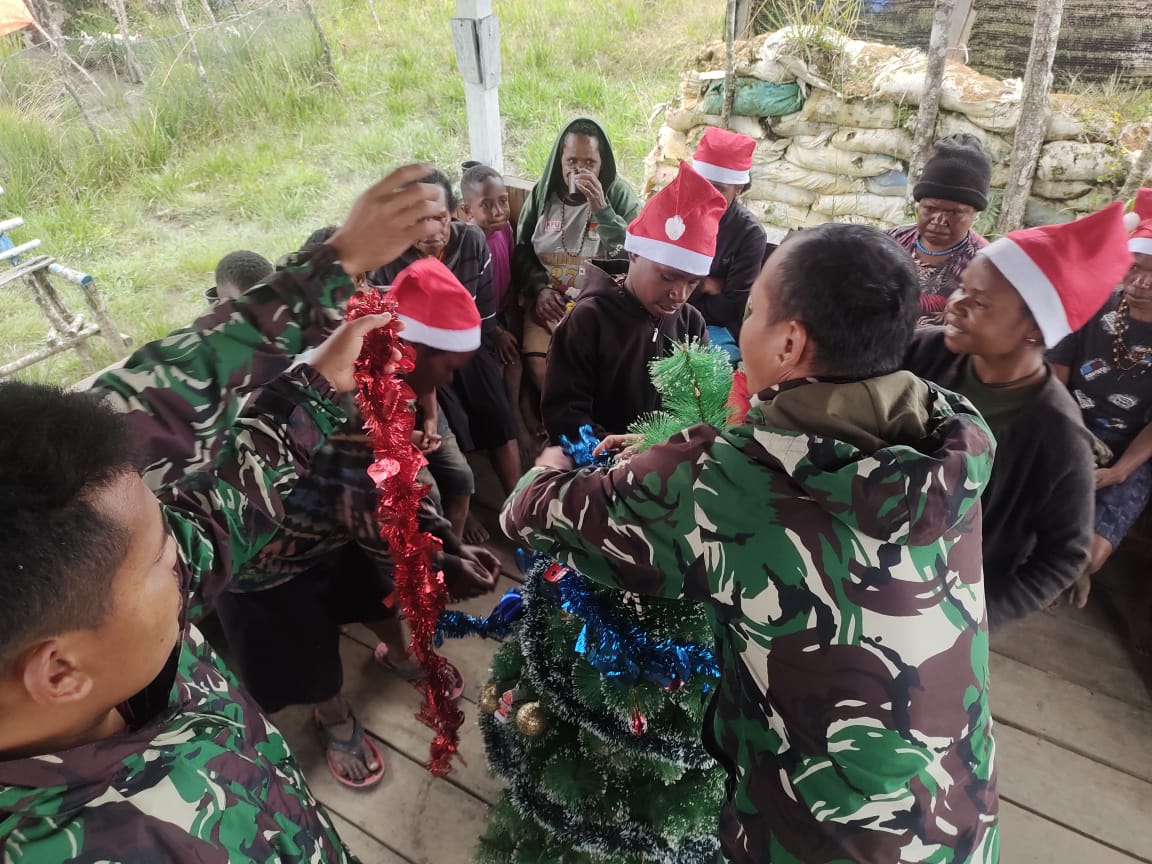 Satgas Pamtas Yonif 131/BRS Bersama Instansi Terkait Turut Sukseskan Kelancaran Pelaksanaan Border Trade Fair di Perbatasan RI – PNG Skouw, Satgas