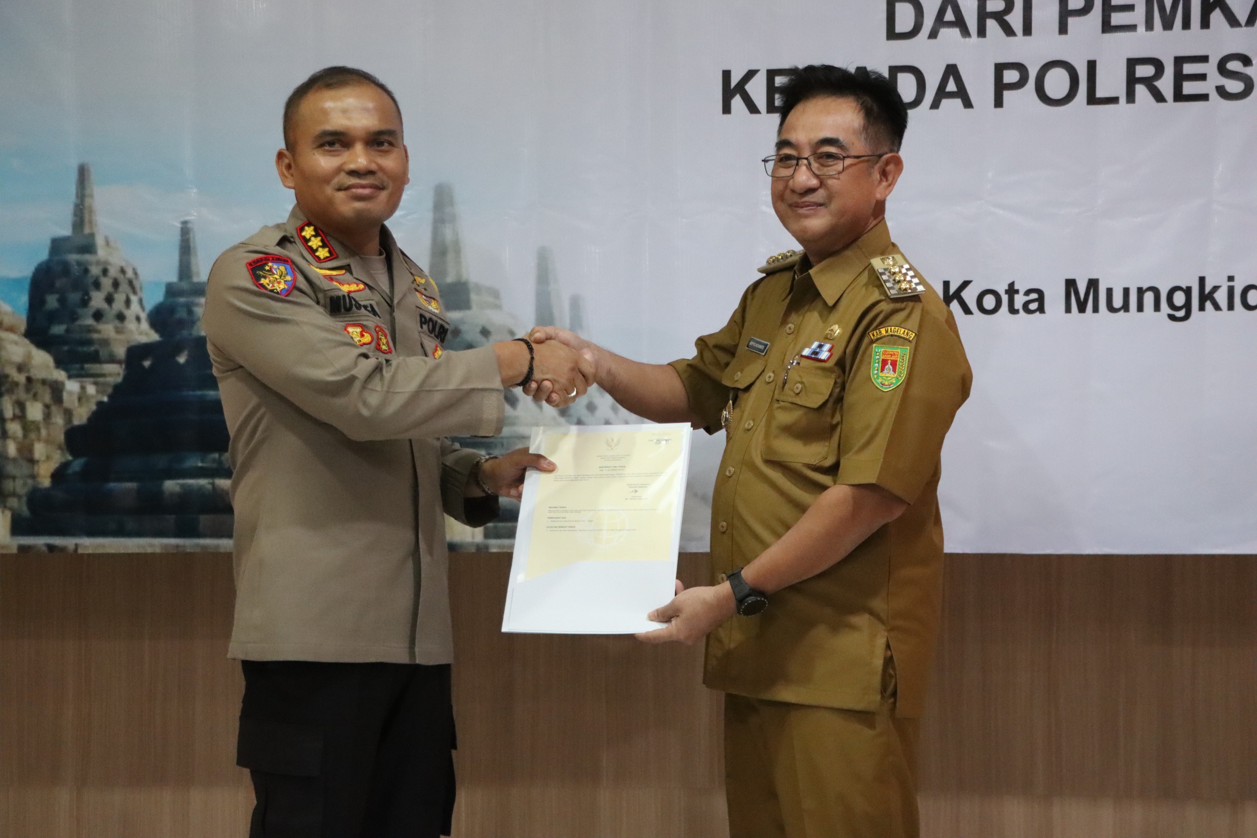 Polresta Magelang Terima Hibah Tanah Pembangunan Polsek Secang
