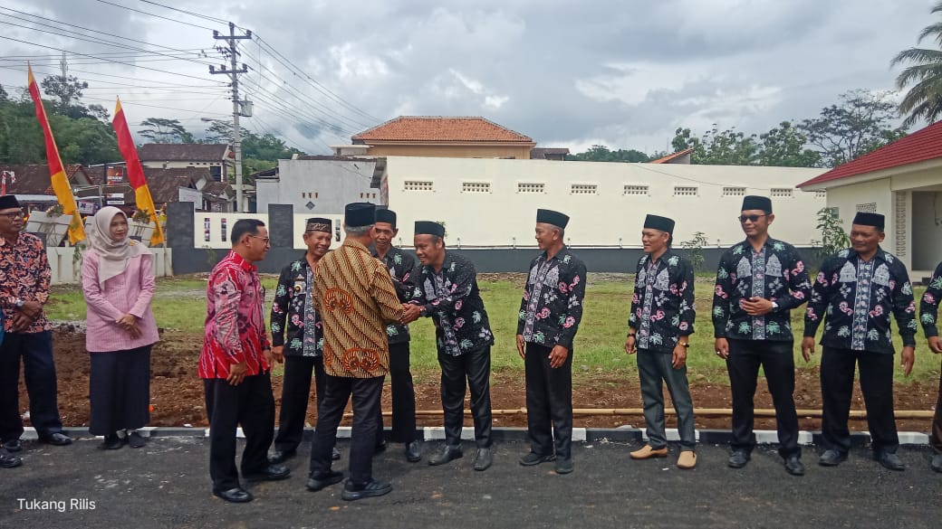 Gedung Baru Kantor Kecamatan Windusari Magelang Diresmikan