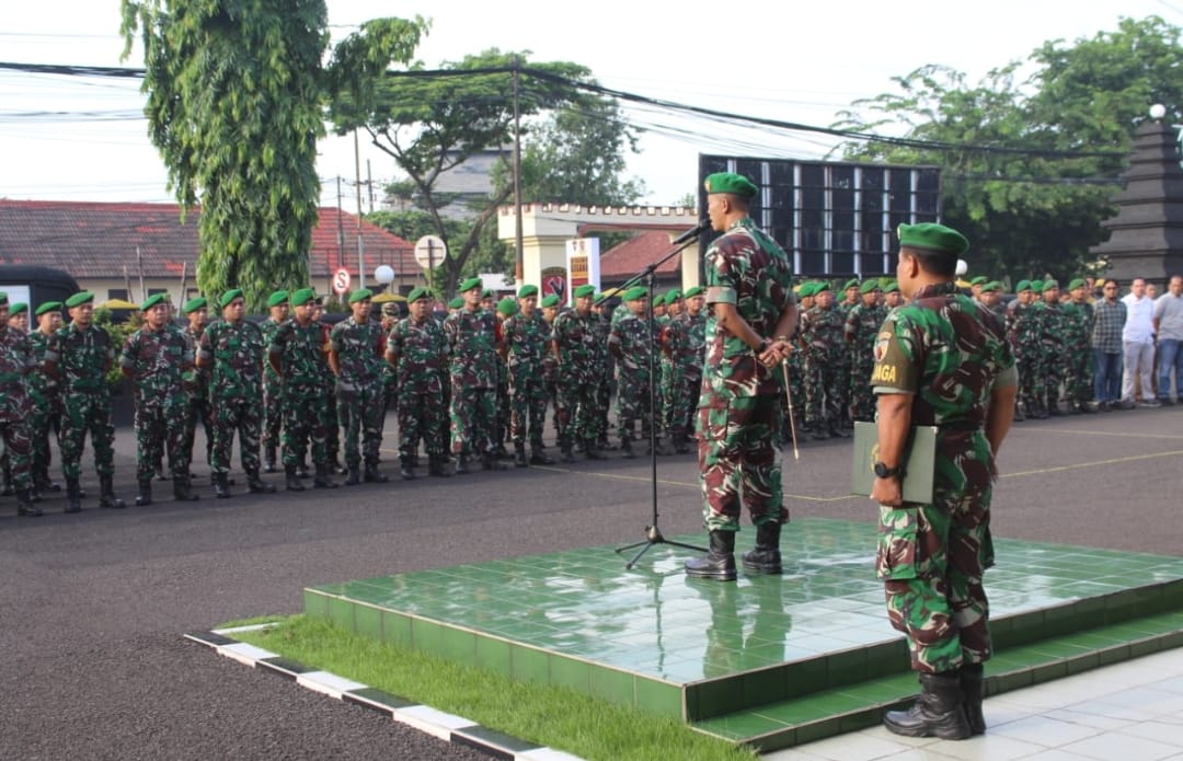 Dandim 0830/Surabaya Utara Pimpin Apel Pagi, Tekankan Pengamanan Akhir Tahun