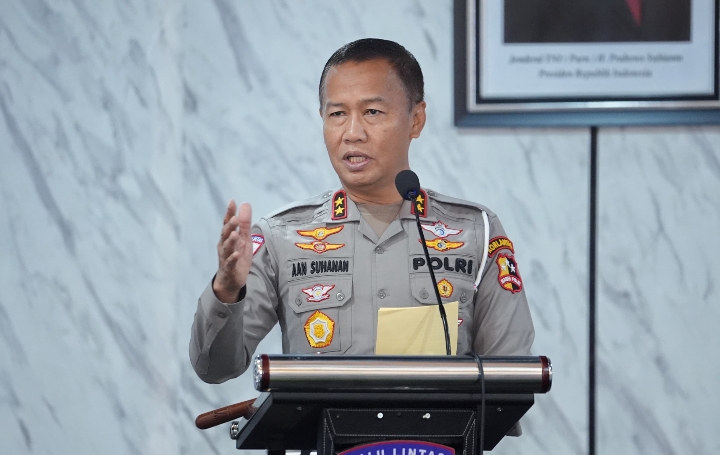 Kakorlantas Polri Gelar Latihan Pra Operasi Lilin 2024 Pengamanan Natal dan Tahun Baru 2025