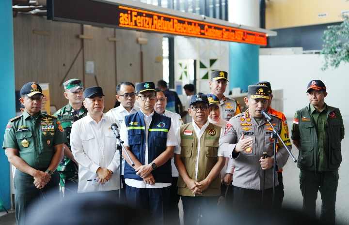 Tinjau Kesiapan Pelabuhan Merak, Kapolri: Standar Pelayanan Semakin Baik