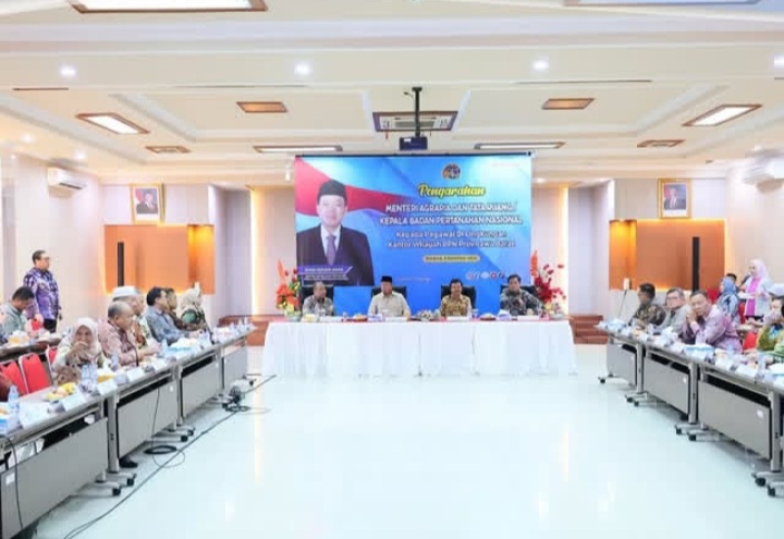 Kantah Atr Bpn Kota Cimahi Turut Dampingi Nusron Wahid pada Kunjungan Kerja ke Kanwil Badan Pertanahan Nasional Provinsi Jabar