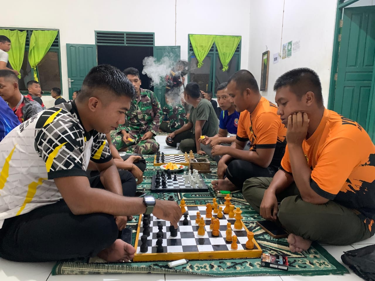 Semarakkan Malam Pergantian Tahun, Satgas Pamtas RI-Malaysia Yonzipur 5/ABW Gelar Berbagai Lomba dan Hiburan