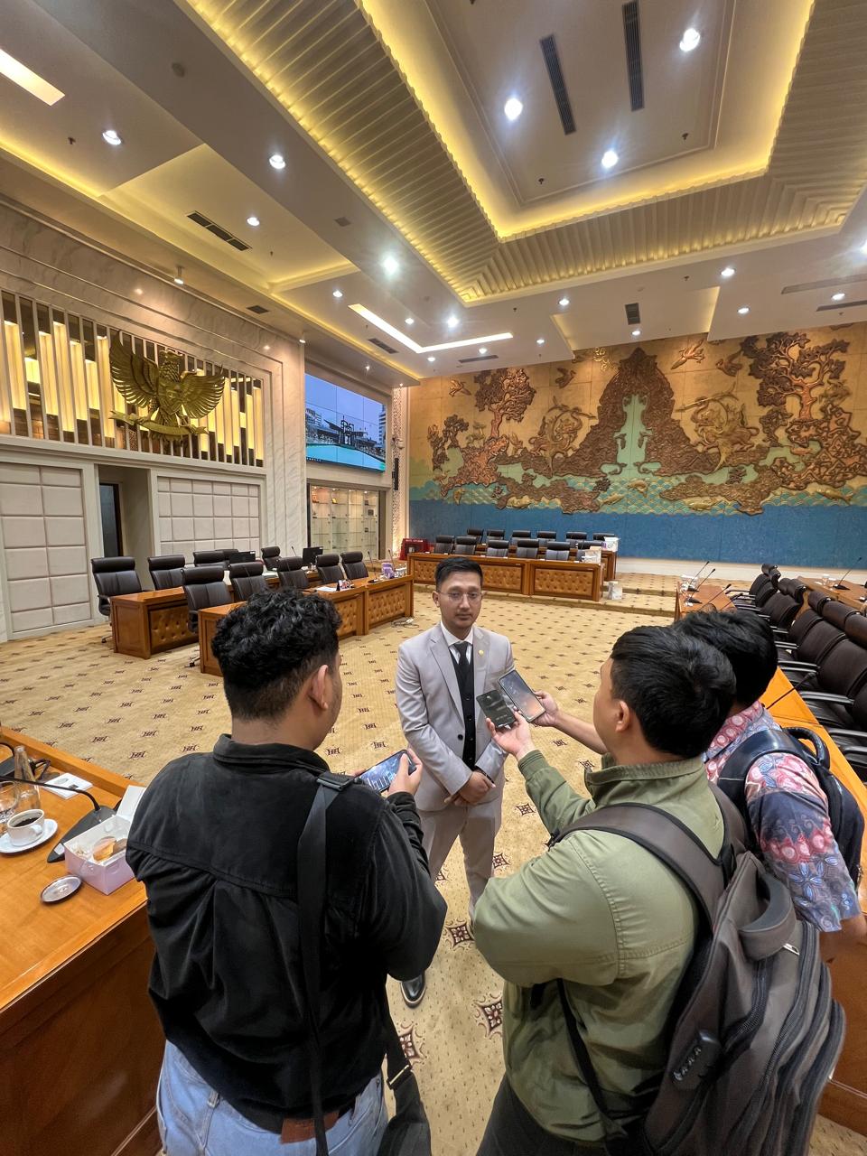 Tokoh Muda Anggota DPR RI Asal Surabaya Apresiasi Polda Jatim Sukses Laksanakan Ops Lilin Semeru 2024