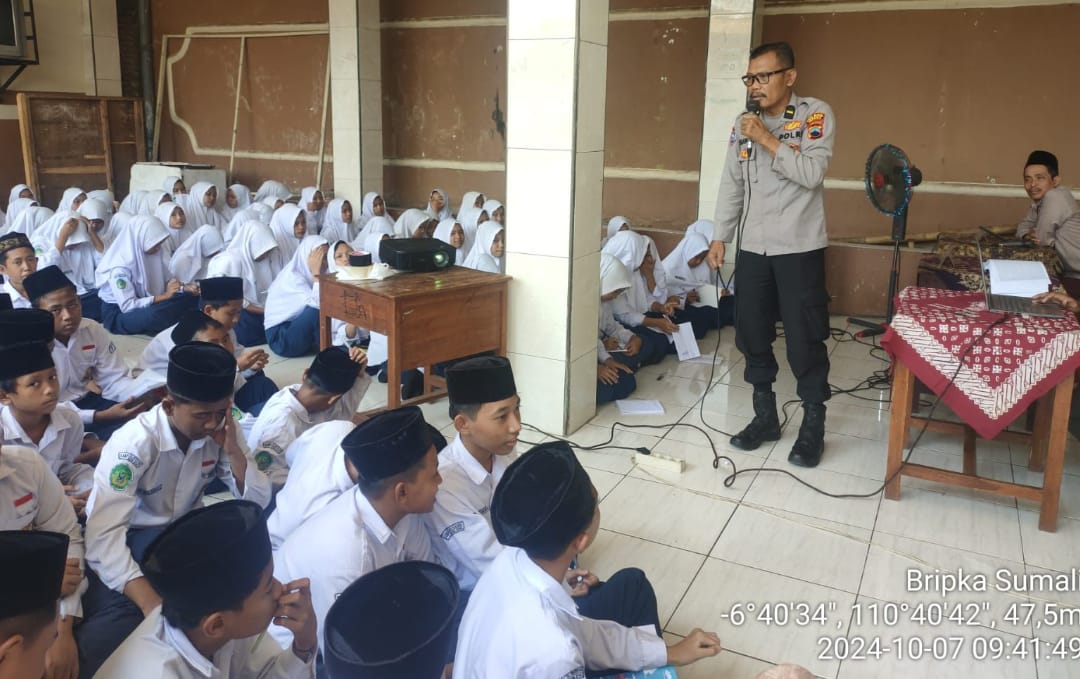 Polres Jepara Gelar Sosialisasikan PPDB SMA Kemala Taruna Bhayangkara Tahun 2025