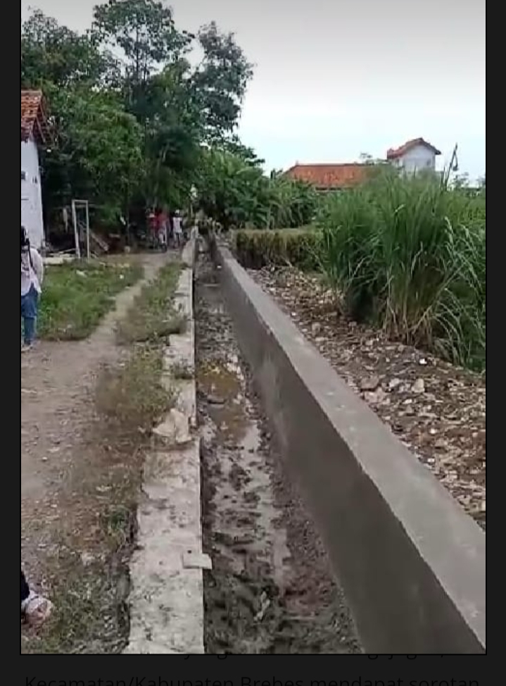 Proyek Saluran Drainase di Desa Pagejugan Diduga Gunakan Batu Krakas