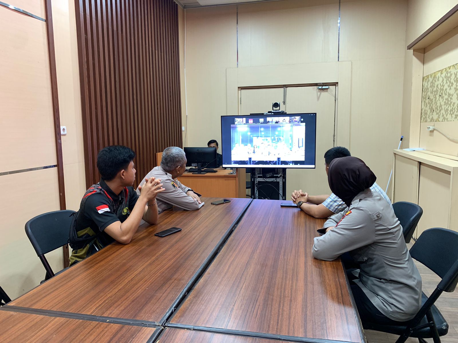 sie humas polres ogan ilir ikuti anev kehumasan serentak dari mabes polri