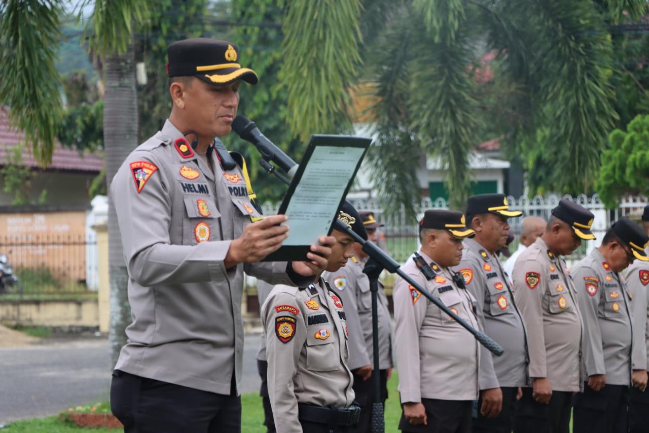 Apel Pagi Polres Ogan Ilir: Kapolres Sampaikan Apresiasi dan Tekankan Peningkatan Kinerja