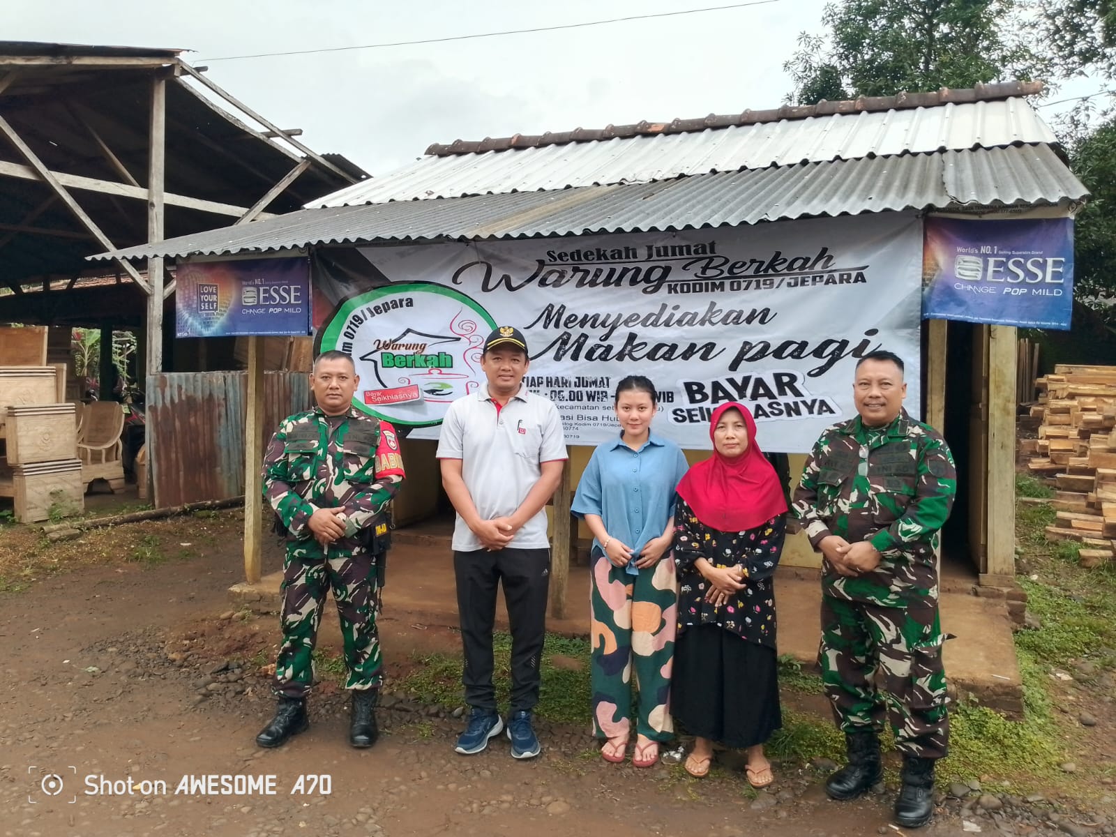 Program “Warung Berkah” Kodim 0719/Jepara Memasuki Minggu ke-10, Disambut Antusias Pemilik Warung di Jepara