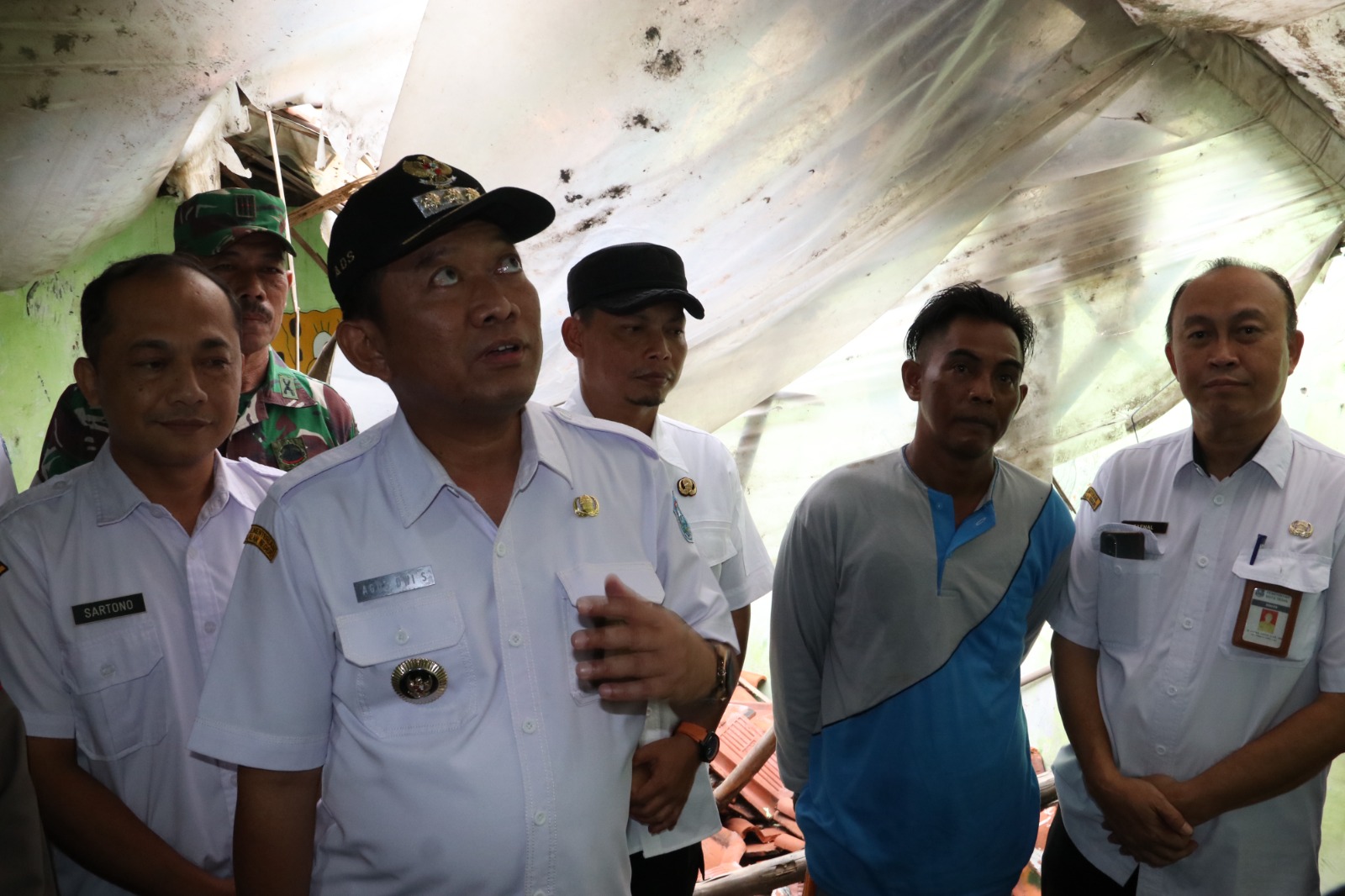 Kembali, Pemkot Tegal Salurkan Bantuan kepada Korban Atap Rumah Roboh