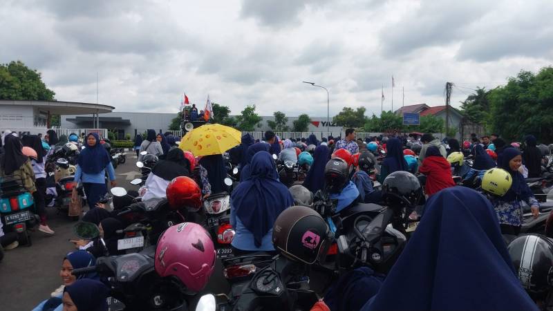 Konflik UMK vs UMSK Jepara 2025: Warga Geram dengan Aksi Serikat Pekerja yang Dinilai Mengganggu