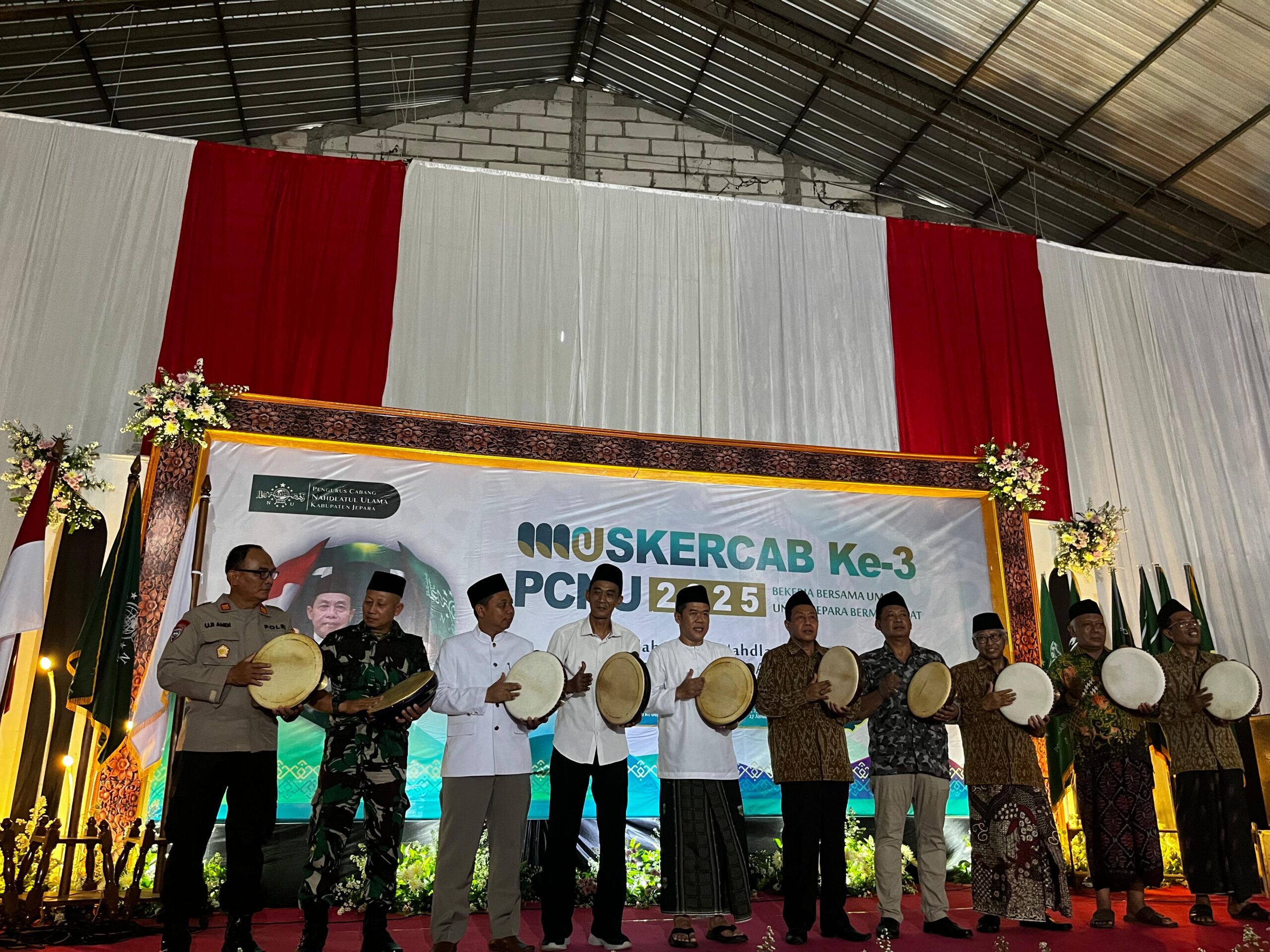 Danramil 04/Pecangaan Hadiri MUSKERCAB Ke-3 dan Puncak HARLAH Ke-102 Nahdlatul Ulama di Jepara