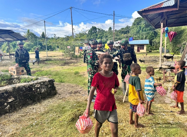 PATROLI HABEMA BAGI SEMBAKO KEPADA WARGA SUSUMUK