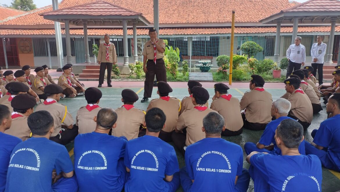 Pembinaan Pramuka kepada Warga Binaan Lapas Kelas I Cirebon oleh Bati Wanwil Siter Kodim 0614 / Kota Cirebon