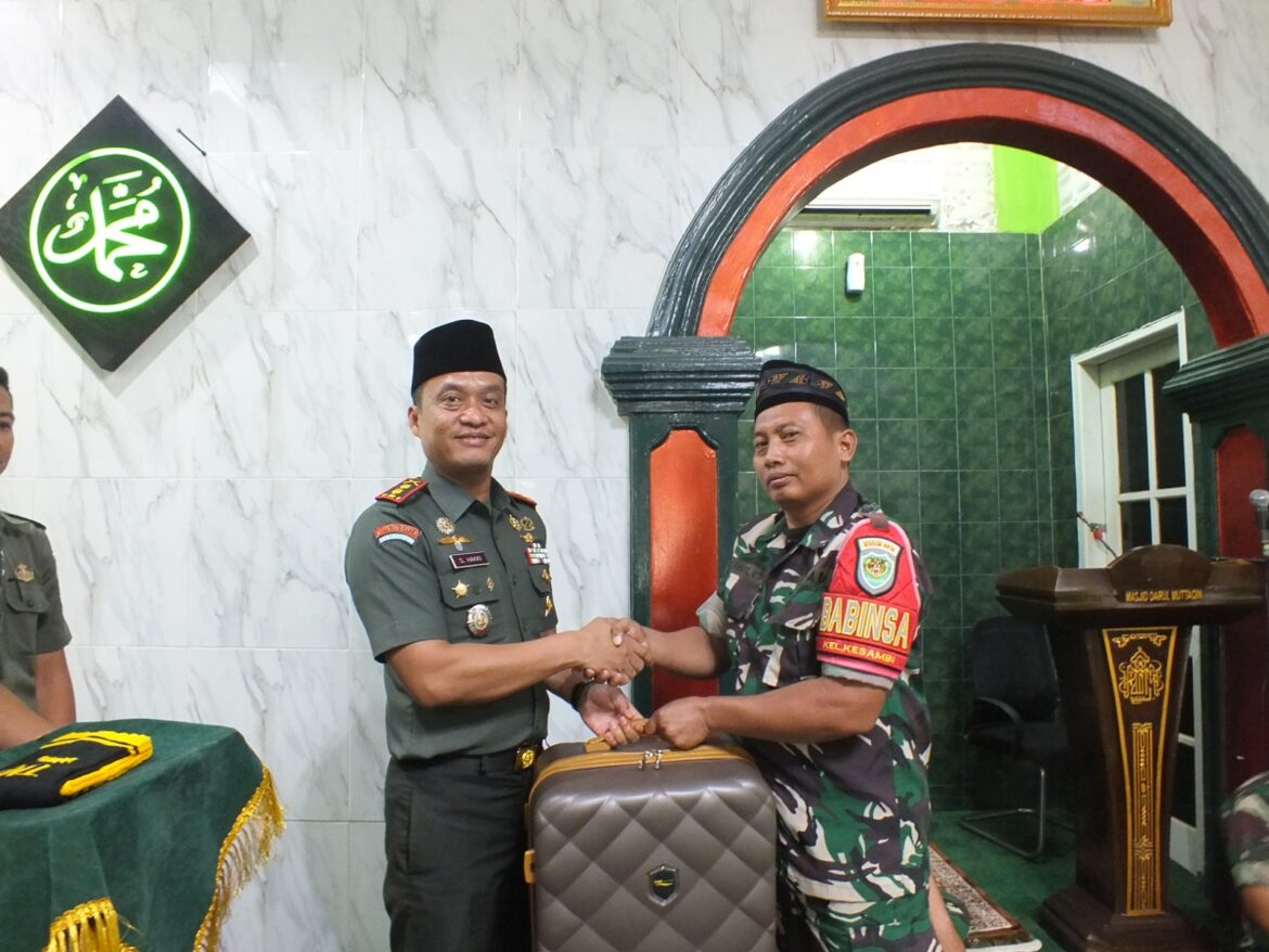 Dandim 0614 / Kota Cirebon Lepas Anggota Berangkat Melaksanakan Ibadah Umroh