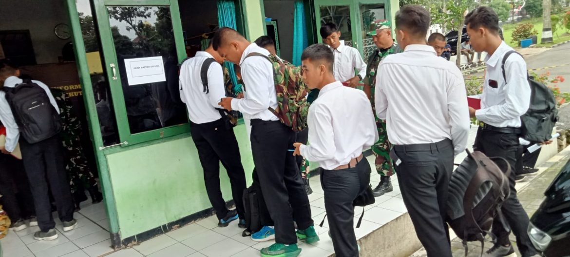 Sejarah Baru! 31 Calon Prajurit dari Jepara Ikuti Tes Tingkat Pusat Tamtama PK Gelombang I TA 2025 di Secata Rindam IV/Dip Gombong
