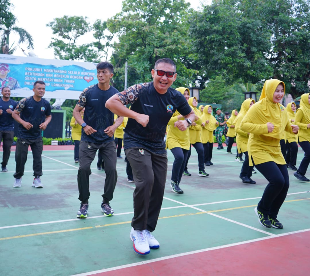 Kodim 0719 / Jepara Gelar Olahraga Bersama Persit, Perkuat Kebersamaan dan Kebugaran