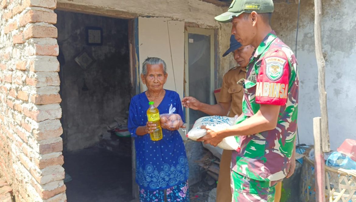 Koramil 0620-01 / Gunungjati Berbagi: Kepedulian untuk Warga Kurang Mampu