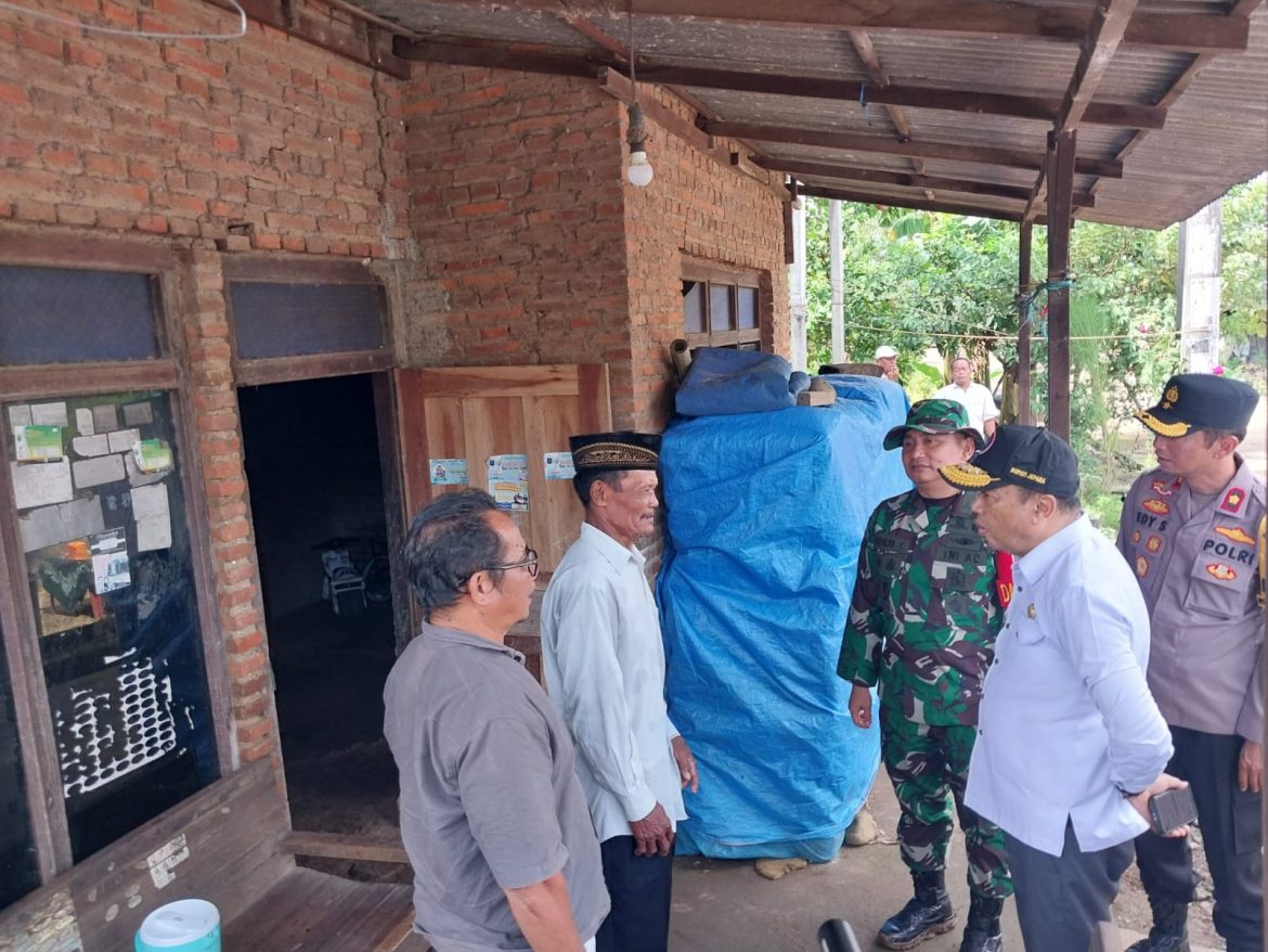 Tiga Rumah RTLH Mendapat Sentuhan Dalam Kegiatan TMMD Sengkuyung Tahap I Tahun 2025 di Jepara