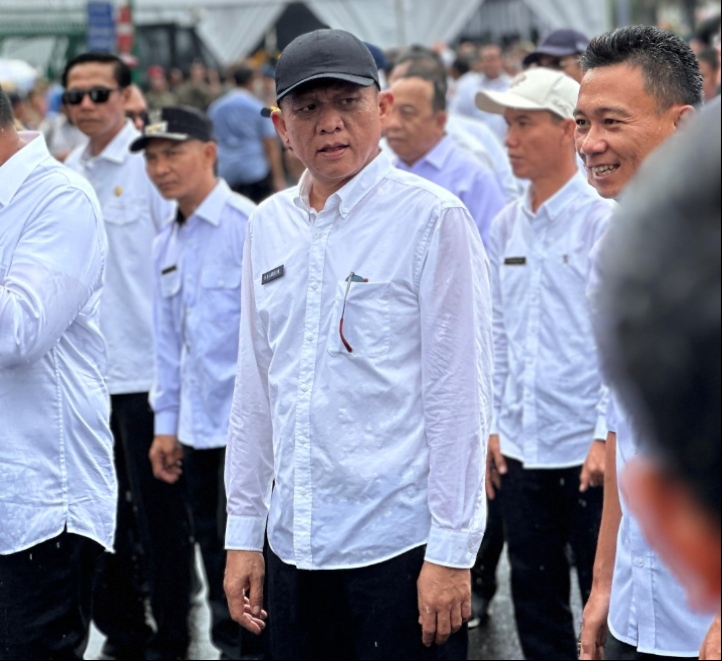 Bupati dan Wakil Bupati OKU Timur terpilih Ir. H. Lanosin, M.T., M.M. dan H.M. Adi Nugraha Purna Yudha, S.H. Mengikuti Gladi Bersih Persiapan Pelantikan Kepala Daerah Masa Jabatan 2025-2030