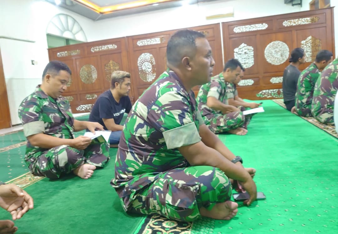 Pembacaan Asmaul Husna Setelah Sholat Dhuhur, Rutinitas Positif di Kodim 0719/Jepara