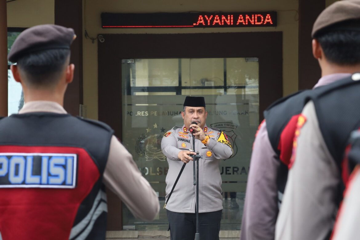 Polres Pelabuhan Tanjung Perak Amankan Kegiatan Haul Akbar 2025 di Pondok Pesantren Assalafi Al-Fitroh