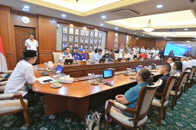 Mendes PDT Yandri Susanto Akhirnya Minta Maaf Atas Pernyataannya Yang Bikin Gaduh Se Indonesia Raya