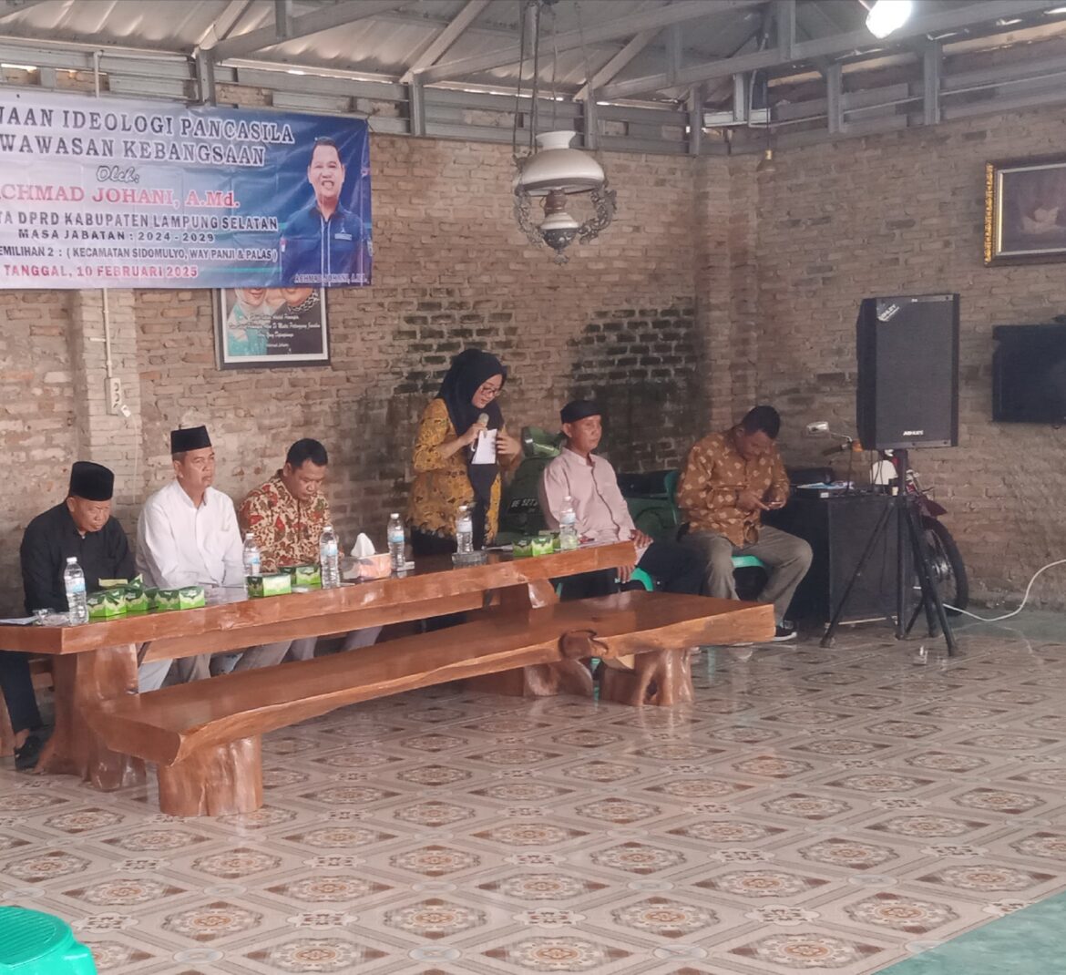Anggota DPRD Lamsel Sosialisasi IPWK Achmad Johani :  Tanamkan Ideoligo Pancasila Jaga Persatuan Dan Kesatuan