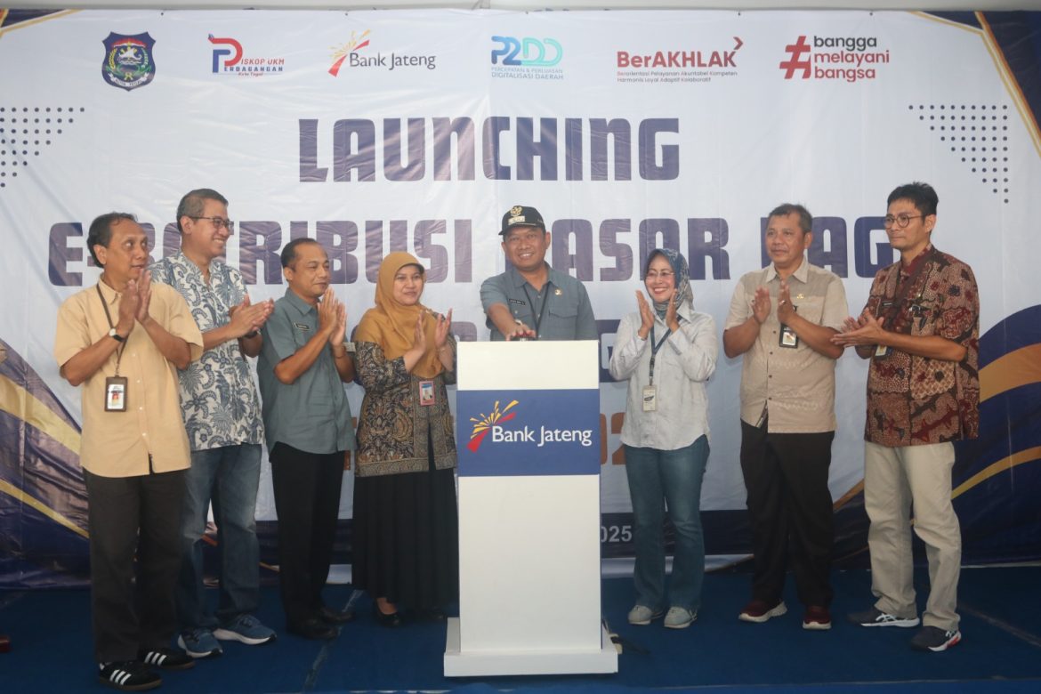Pj. Walkot Luncurkan E-Retribusi Pasar Pagi