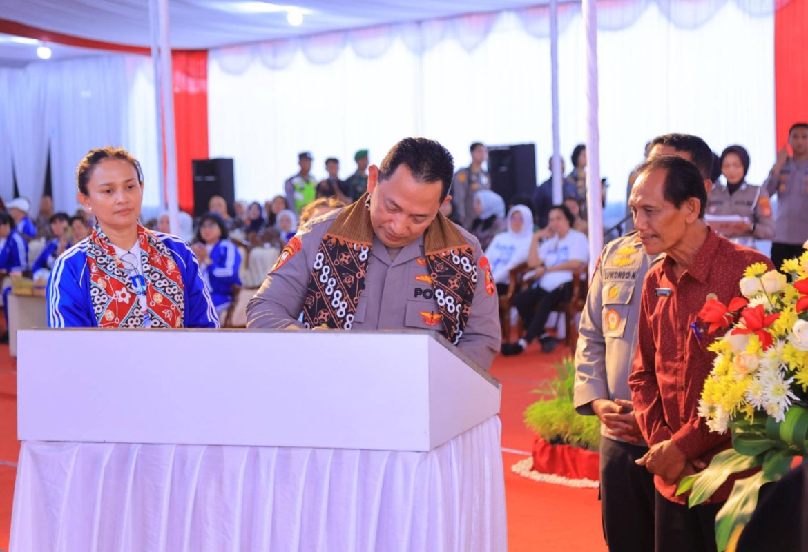 Resmikan Irigasi di Kulonprogo, Kapolri Dorong Pertumbuhan Ekonomi dan Ketahanan Pangan