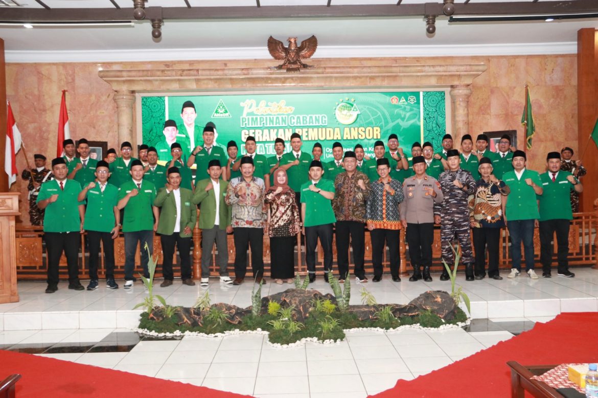 Hadiri Pelantikan Pengurus PC Pemuda Anshor, Wawalkot Ingatkan Soliditas Pengurus