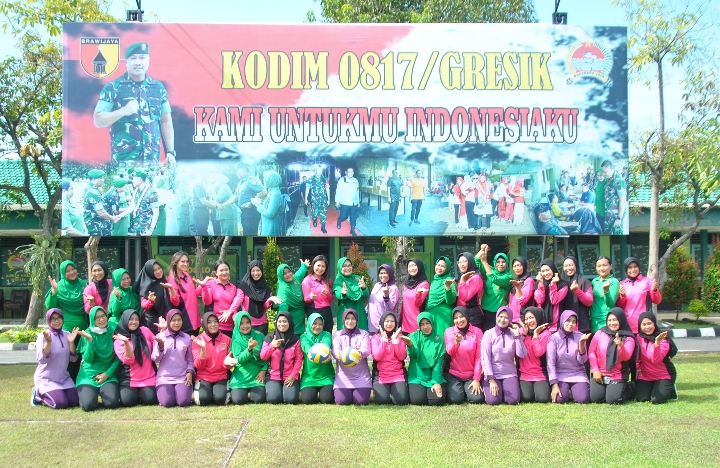 Kebersamaan Jaga Kebugaran, Olahraga Bersama di Kodim 0817/Gresik