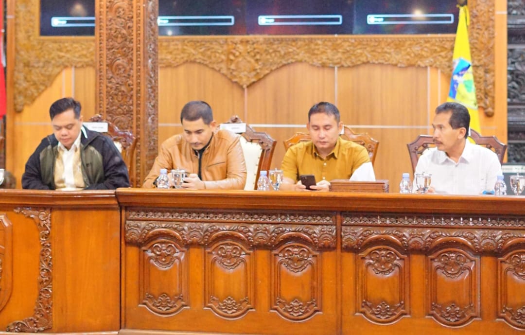 Dandim 0719 / Jepara Hadiri Silaturahmi dan Dialog Bersama Bupati Jepara dengan Serikat Pekerja / Serikat Buruh