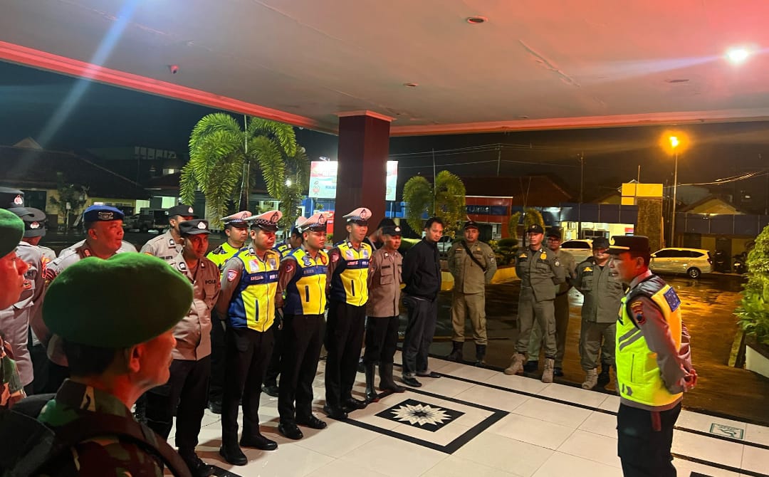 Demi Kamtibmas Selama Ramadhan, Polres bersama TNi Jepara Gelar Patroli Skala Besar