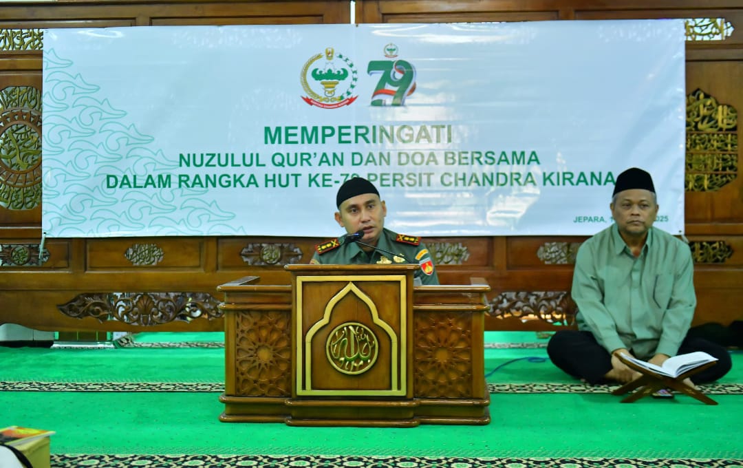 Doa Bersama di Masjid Nurul Qodim, Kodim 0719 / Jepara Peringati Nuzulul Qur’an dan HUT ke-79 Persit Chandra Kirana