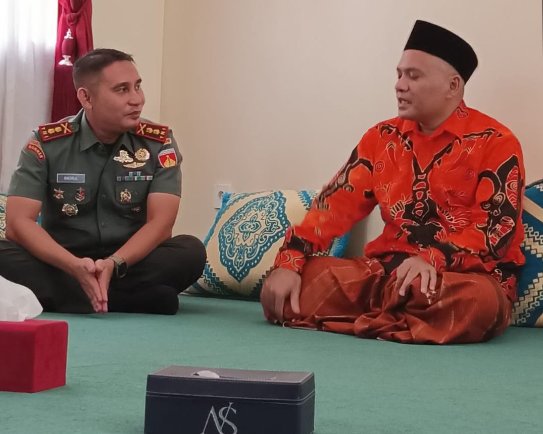 Komandan Kodim 0719 / Jepara Letkol Arm Khoirul Cahyadi, S.E., Silaturrahim dengan Dr. KH. Nasrullah Afandi, Lc. MA. Pengasuh Pondok Pesantren Balekambang