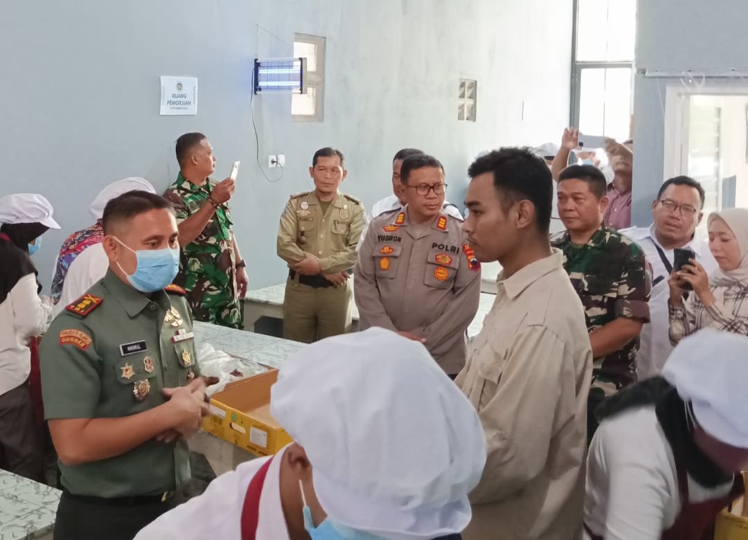 Mulai Hari ini 4 Satuan Pelayanan Pemenuhan Gizi (SPPG) Beroperasi, Dandim 0719 / Jepara: Lebih Banyak Pelajar Terima Manfaat